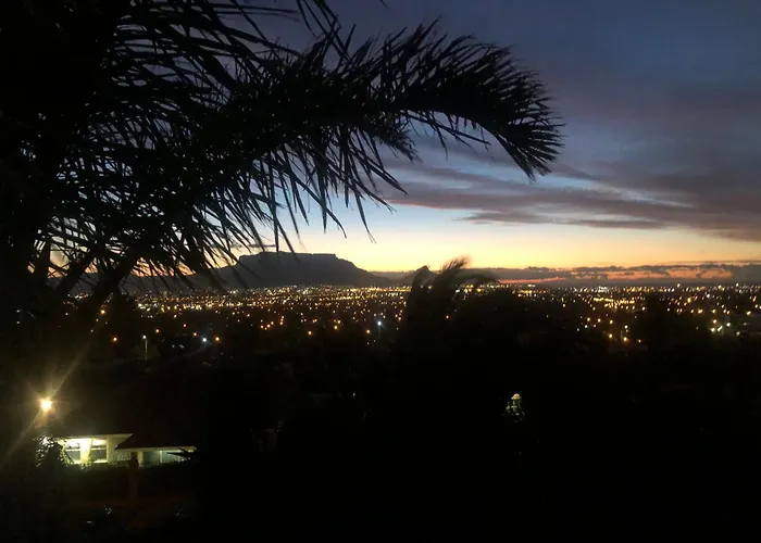 Dusk 2 Dawn Self Catering Guest House