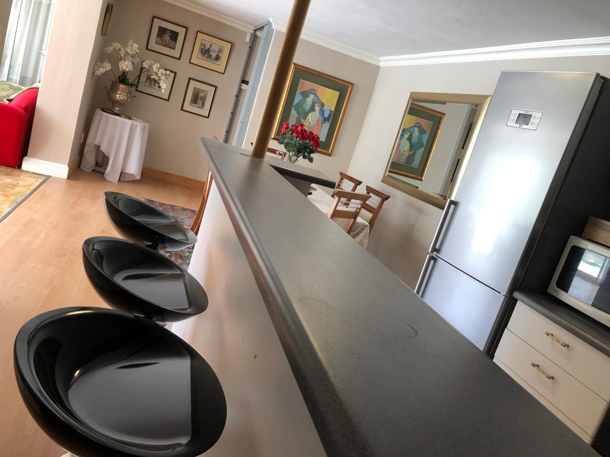 Dusk 2 Dawn Self Catering